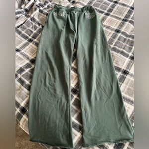 The Spirit She Bog Cozy Sweats in Norse Green - XS